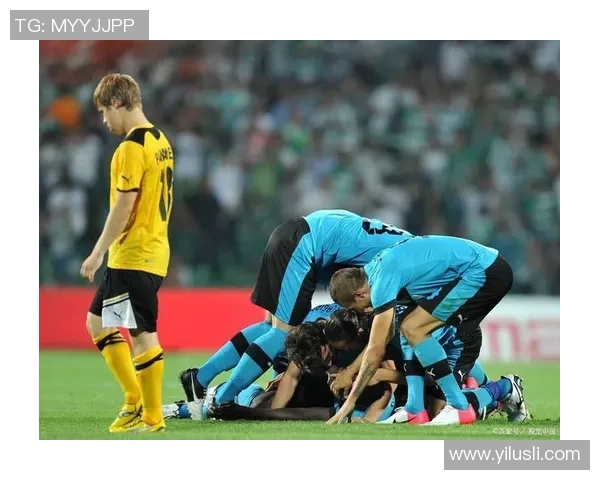 深圳羽毛球队意识争议引发热议球迷与专家观点交锋分析 深圳羽毛球队意识争议引发热议球迷与专家观点交锋分析